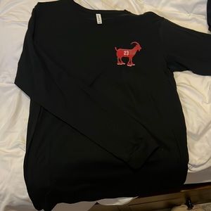 #23 GOAT Men's Long sleeve crew neck T shirt